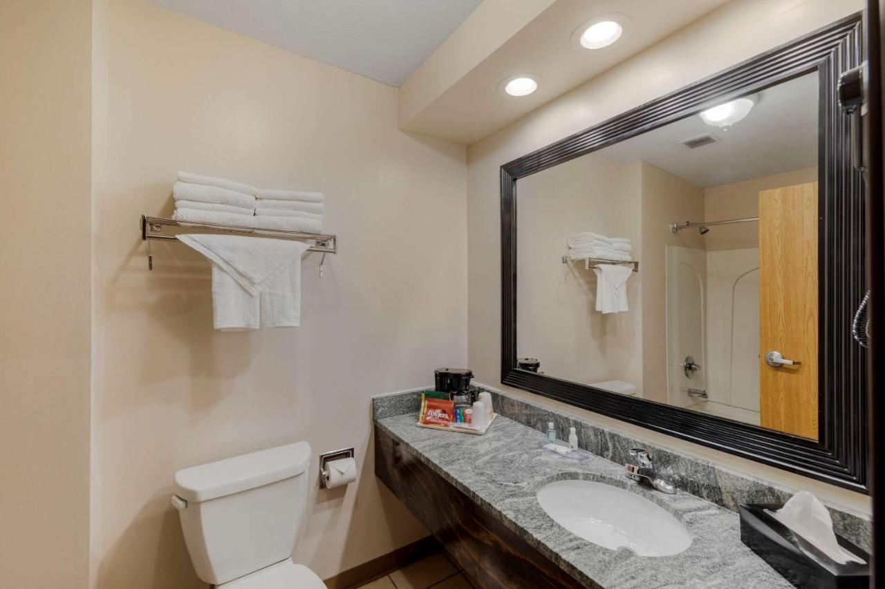 Quality Inn Hamilton المظهر الخارجي الصورة