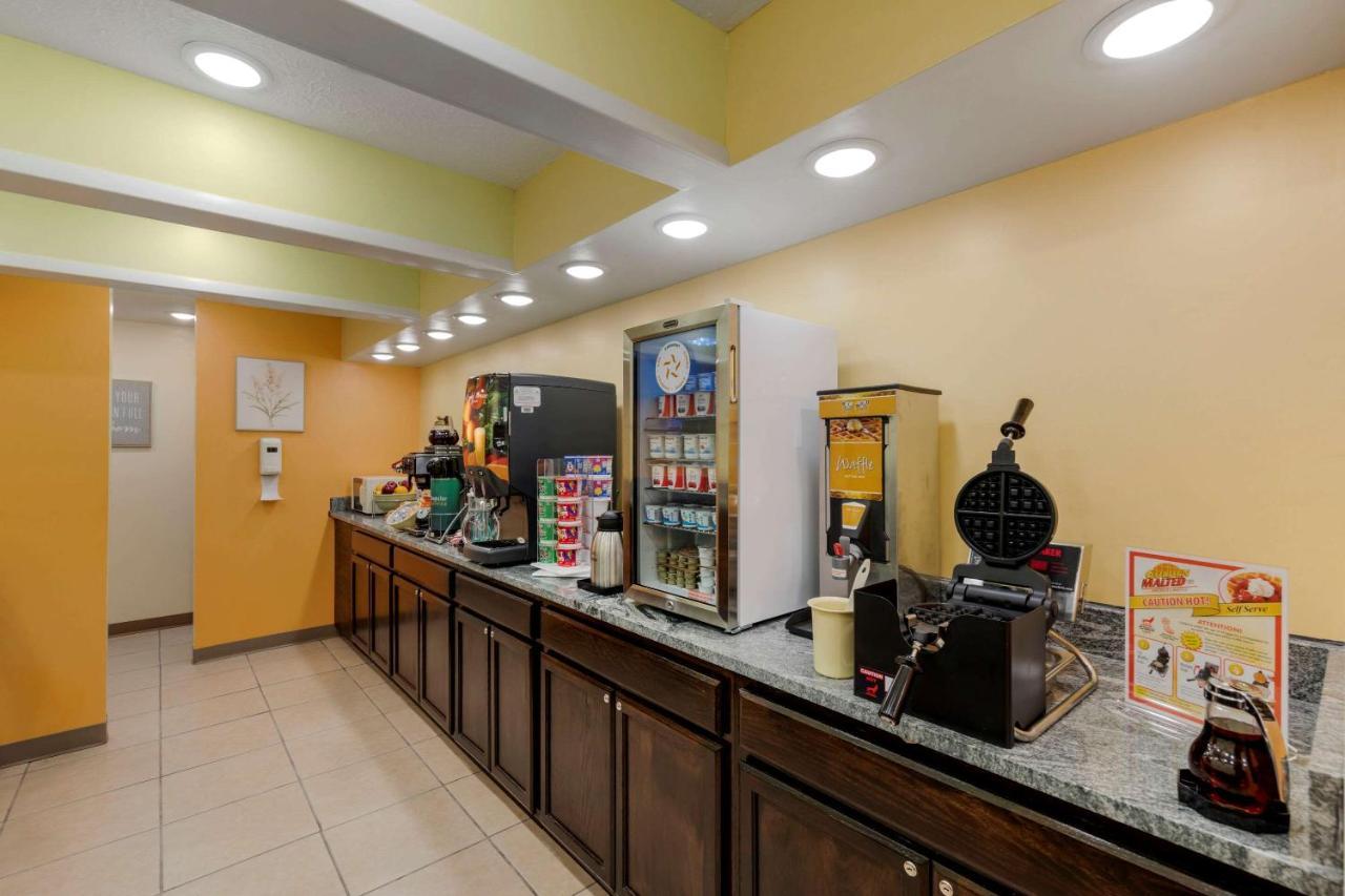 Quality Inn Hamilton المظهر الخارجي الصورة