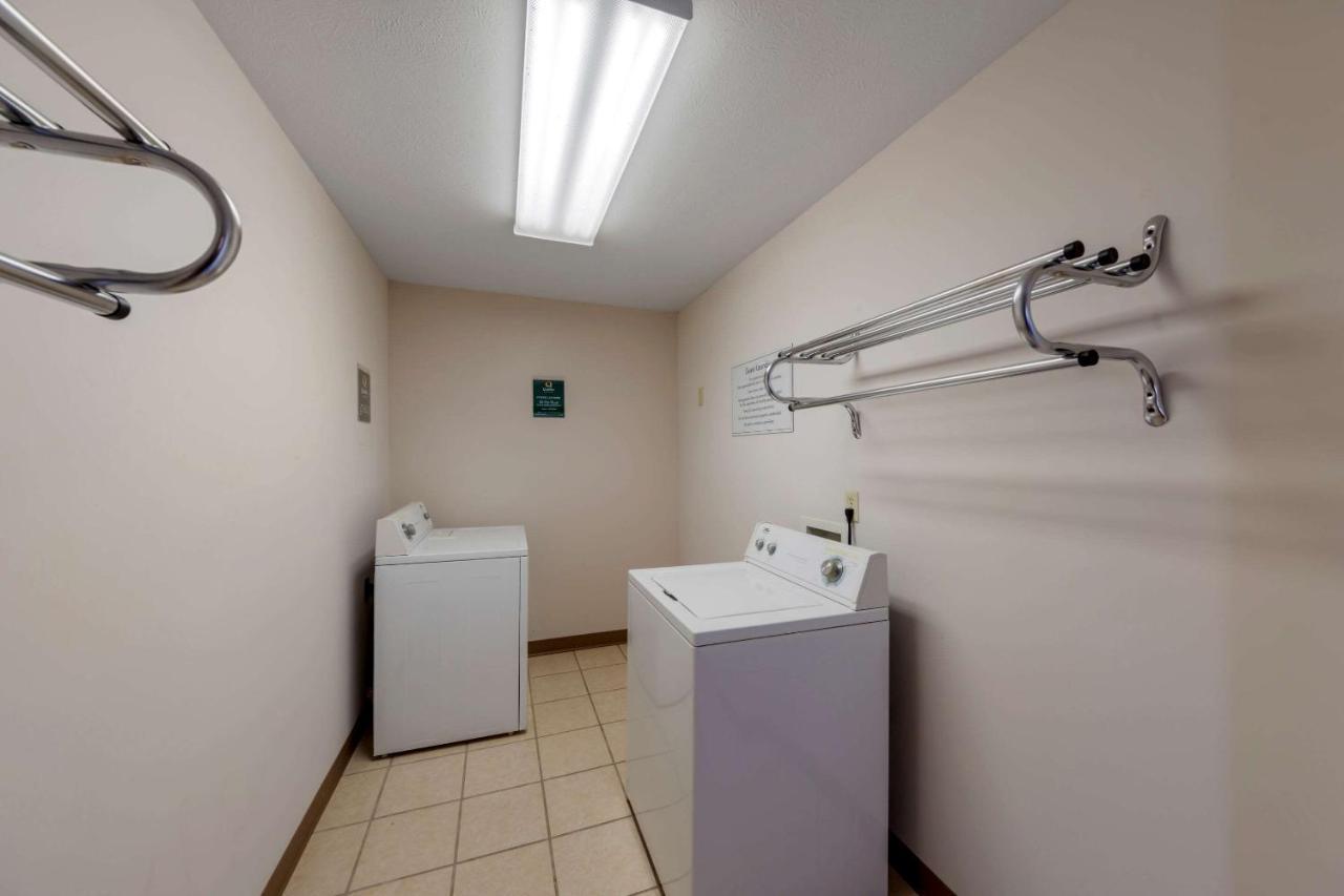 Quality Inn Hamilton المظهر الخارجي الصورة