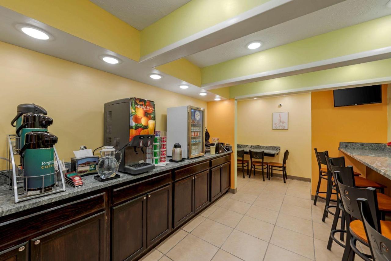Quality Inn Hamilton المظهر الخارجي الصورة
