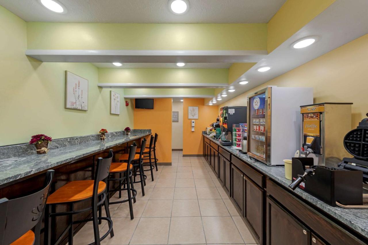 Quality Inn Hamilton المظهر الخارجي الصورة
