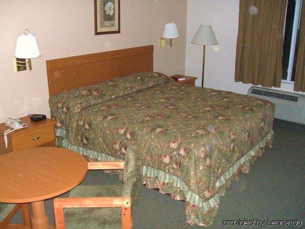 Quality Inn Hamilton الغرفة الصورة
